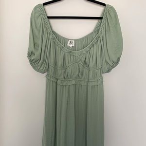 Robe midi couleur sauge 🌿